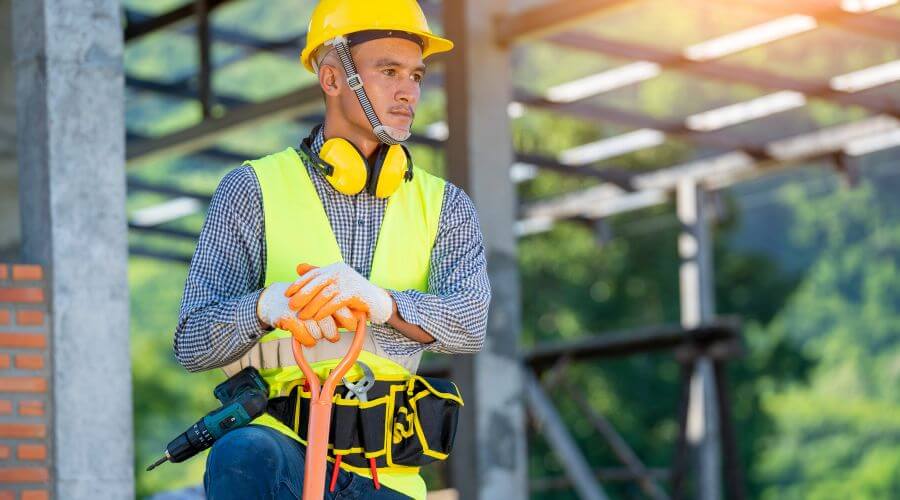 Professional gutter cleaning in Clarksville, IN
